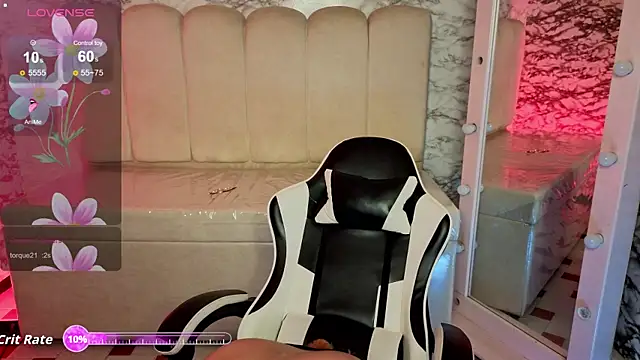 Afrodita_Wild_v webcam