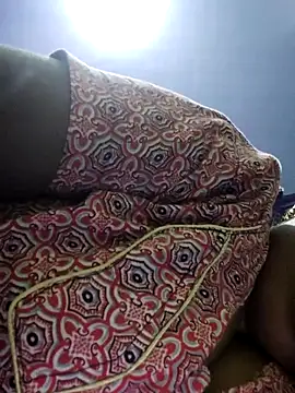 yamini1431 webcam