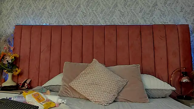 chiarabonds webcam