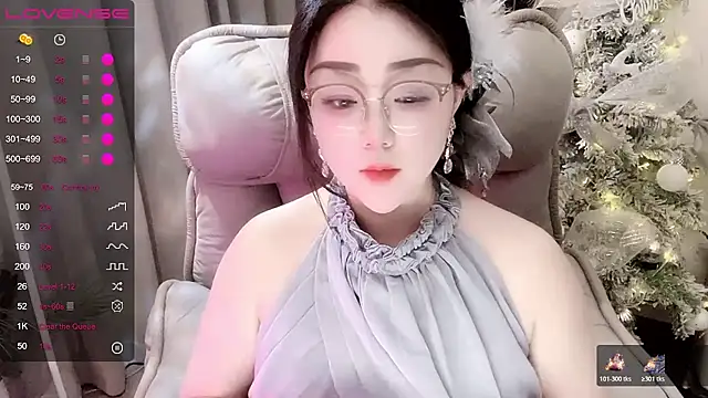 Monica-666888- webcam