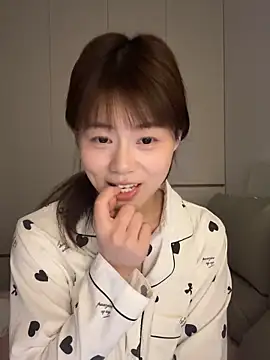 美女Nana-3在线直播
