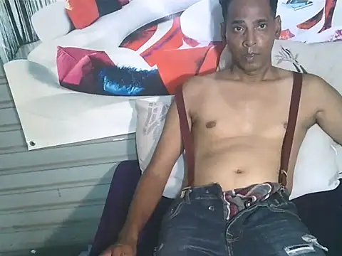 IndianHunk01 webcam