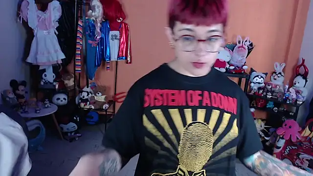 MissMiia2 webcam