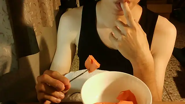 KYU890428 webcam