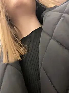 KrisMagnoly webcam