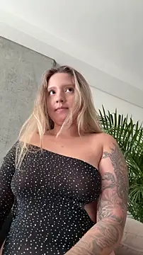 MiaPetit_ webcam