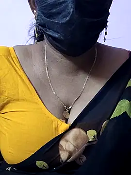 mallu-sumi webcam