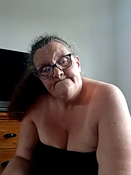 MissQueenBeex webcam
