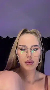 AubrieleRouj1 webcam