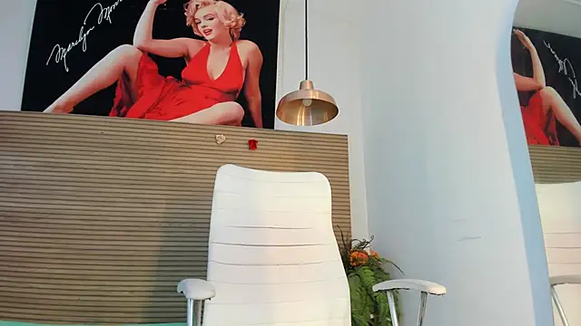 _sussan_miller webcam