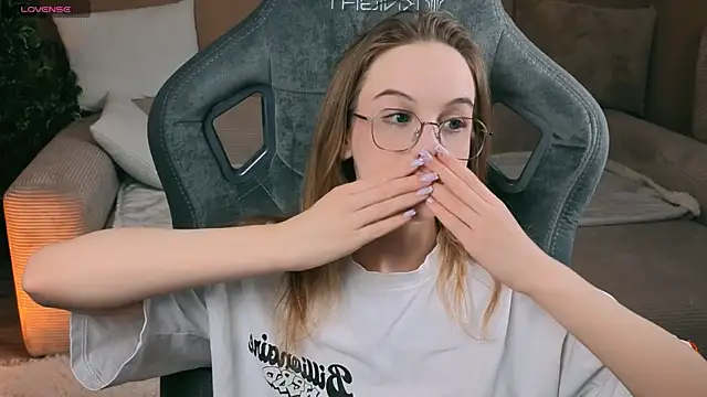 LeiaMurph live sex cam