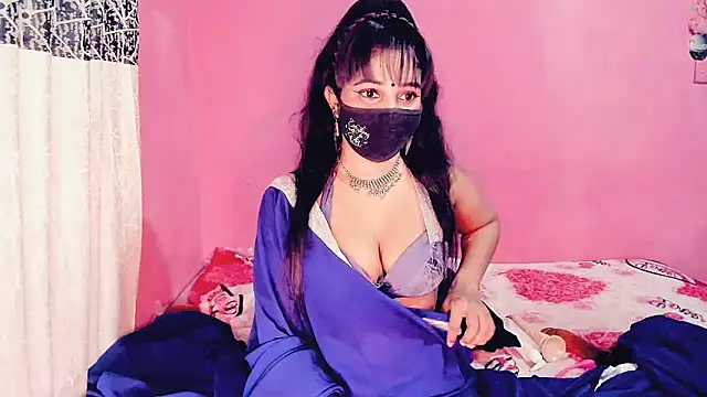 Sweetie_Fox_XXX live sex cam