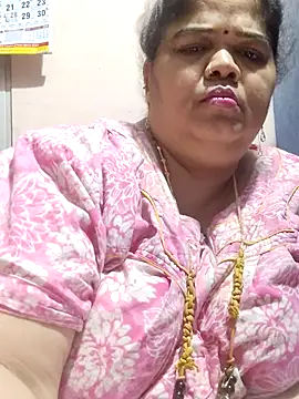 tamilthanushri webcam