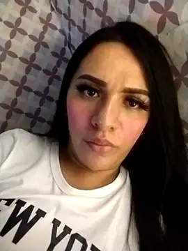 Yourbabyshane webcam