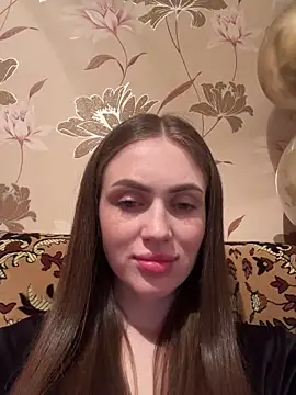 AlinaLove3213 webcam