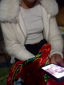 Daisyy-xxx webcam