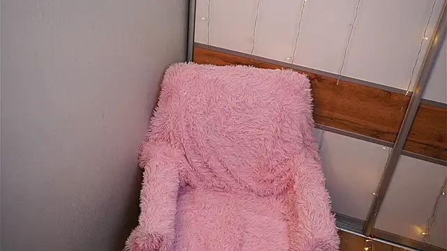 DottyTaliaferro webcam