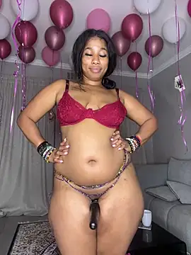 CurvyDesire1 webcam