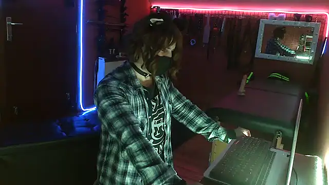 Ginny-the-bdsm-nympho webcam