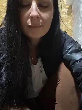 AlishyaJoi webcam