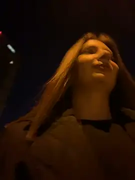 KrisMagnoly live sex cam