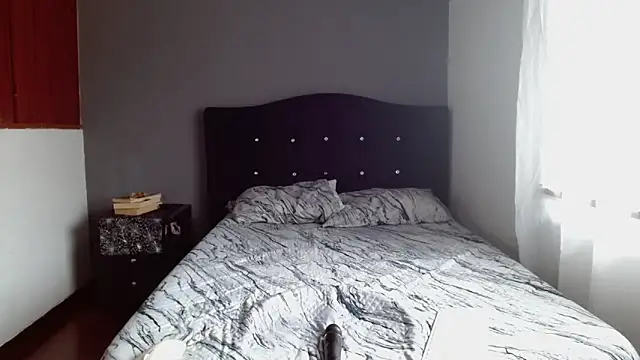 Emilia_1995 webcam