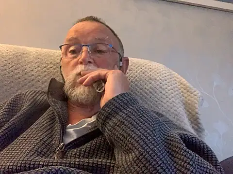 moonraker64 (M grandpa) - #big-cocks #bisexuals #cam2cam #cheap-privates #cumshot #grandpas #handjob #hd #jerk-off-instruction #masturbation #medium #mobile #new #penis-ring #precum #striptease #uk-models #white