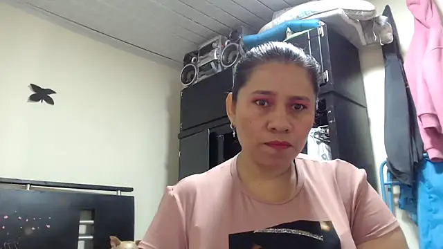 adrixxx38 webcam