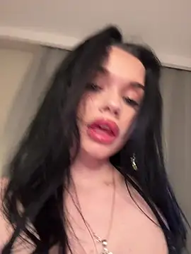 Luxuryy_baby webcam
