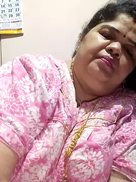 tamilthanushri webcam