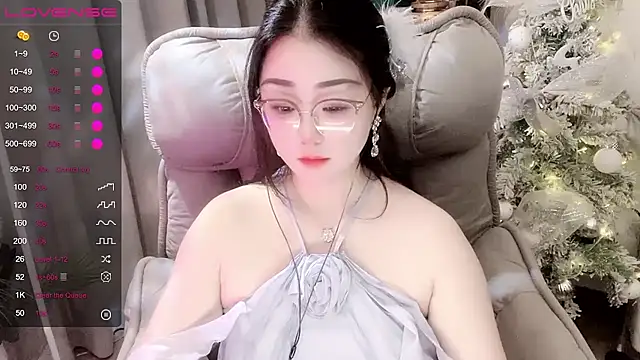 Monica-666888- webcam