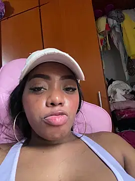 MonicaSex_ webcam
