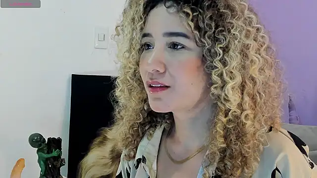 Charlotte11-11 webcam