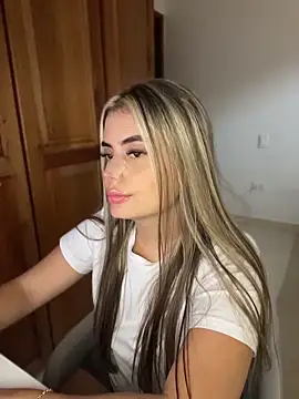 Miss_valeriaa webcam