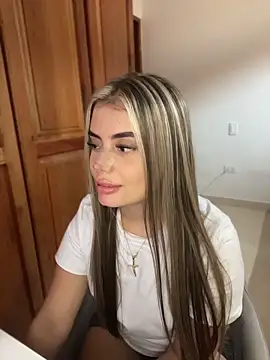 Miss_valeriaa webcam