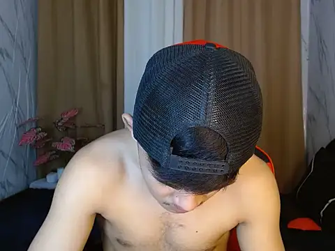 yournaughtytwink_69 (M young) - hello let's have some fun together!!!