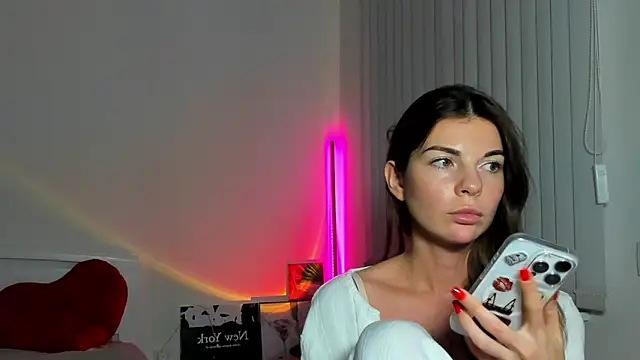 Andrea_Blossom webcam
