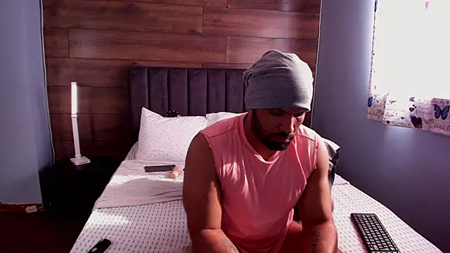 anthonylatynxd webcam