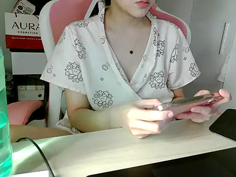 lucienguyen webcam