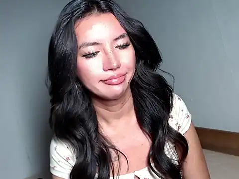 thinker_belle webcam