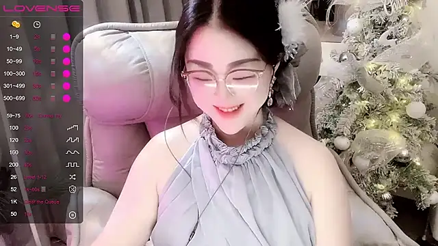 Monica-666888- webcam