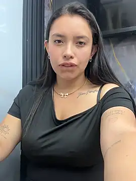 Miss_Bella_Flame webcam
