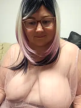 xXLunaBlissXx webcam