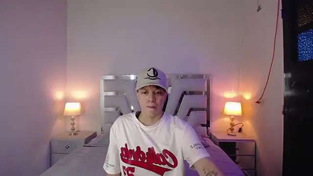 Asher_addamss_ webcam