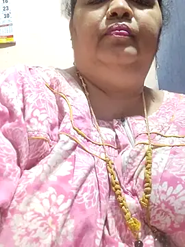 tamilthanushri