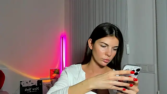 Andrea_Blossom webcam
