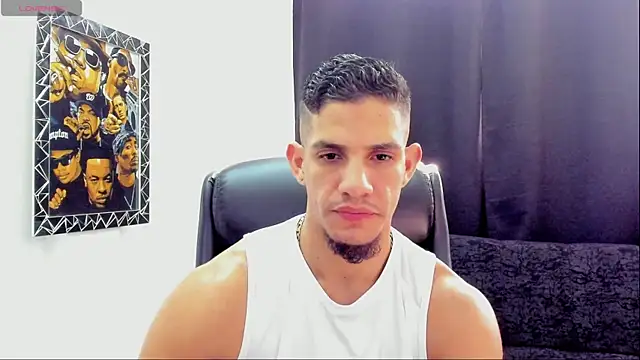 jhonnysnow17 - Jhonnysnow17's free webcam - UK Sex Cams