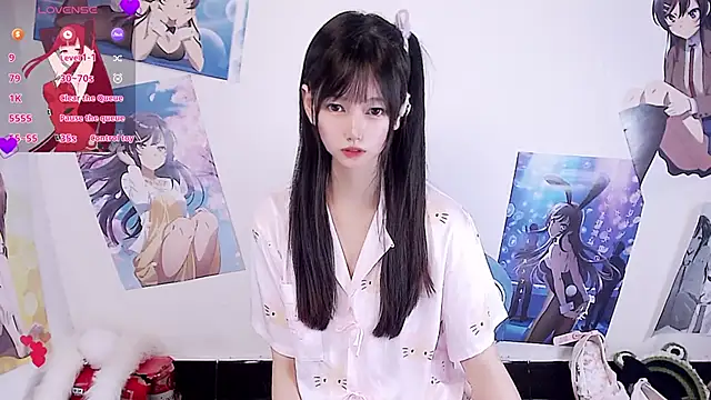 Hug-kiss webcam