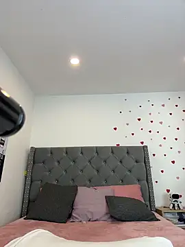 KarlaWild webcam