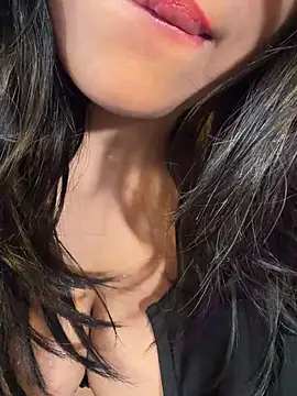 KARISHMA-STRIP